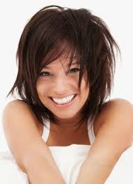 1001 idees coupe courte cheveux boucles 49 ondulations de style. Epingle Sur Pricheski