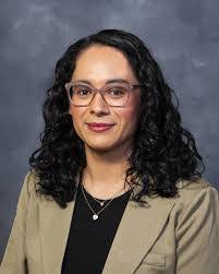 Lynda Malone's Instagram, Twitter & Facebook