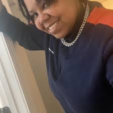 Brandi Rouse's Instagram, Twitter & Facebook