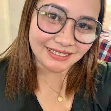 Nakakabored naman, just done watching Speed and Love and i enjoyed it.  Tried watching Shine