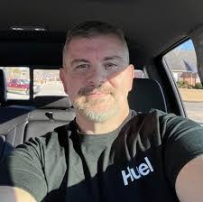 Jeremy Morse's Instagram, Twitter & Facebook