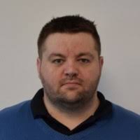 1800+ profilů „Pleša“