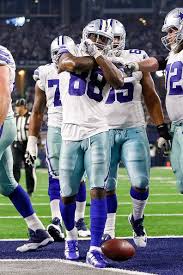 Dallas Cowboys Wide Receiver Dez Bryant Catches A Touchdown Pass During The Nfc Divisional Playoff Gam Dallas Cowboys Players Dallas Cowboys Nfl Dallas Cowboys