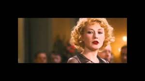 She went on to play in films such as valkyrie (2008), alongside tom cruise, who asked for her to specifically play his wife after seeing her performance in zwartboek. Die Fesche Lola Carice Van Houten Black Book Youtube