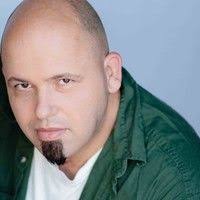 Rick Bongiovanni: Crew, makeup artist and mode…