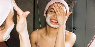 What Are the Benefits of Using a Facial Mask?
