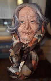 I didn't like yesterday's grandma so I made a new one!😅 (Fimo + make up)