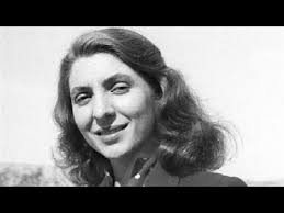 Aurora Feliu y Roberto Navarrete en Kay