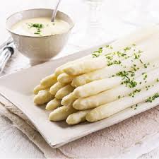 Asperges Blanches Et Sauce Mousseline Maison Sauce Mousseline Asperges Blanches Recette