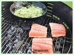 Pavés de saumon frais 100 à 160 g/pièce avec peau. Pave De Saumon Au Barbecue Courgettes Emincees Quand Choupette Et Papoune Cuisinent