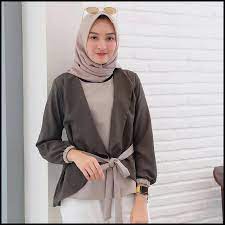 Pilih model yang sederhana dan simple. Harga Kerja Wanita Fashion Muslim Hijab Terbaik Juni 2021 Shopee Indonesia
