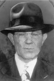 Luther Holder's Instagram, Twitter & Facebook