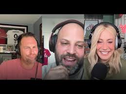 Cheerleaders in soccer??