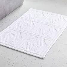 Then there's the simple fact that there are so. Modern Bath Mats And Rugs Cb2