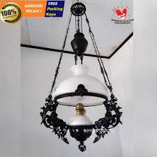 Model rumah jaman dulu lebih berkesan klasik dan sering berkaitan dengan budaya tertentu. Lampu Gantung Listrik Ruang Tamu Teras Cafe Antik Klasik Khas Jawa Hitam R 40 Shopee Indonesia