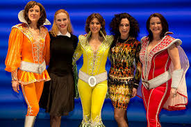 Listen to music from mamma mia musical like mamma mia, lay all your love on me & more. Mamma Mia Musical 2007 Im Operettenhaus Hamburg Musical World