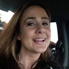 Leya Roberts's Instagram, Twitter & Facebook