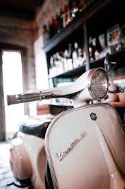 Bertambah bnyk tmnd aj jd bnyk rejeqi? Wallpaper Motor Klasik Scooter Motor Vehicle Vespa Automotive Design Classic Vehicle Metal 2074073 Wallpaperkiss