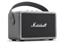 Free from the confines of wires and cords, this as i write this review, i'm playing lossless media on it via aux, and it sounds even better. Bluetooth Lautsprecher Marshall Kilburn Ii Bluetooth Lautsprecher Grau Wasserfest Mediamarkt