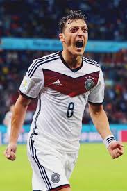 Découvrez la composition de l'équipe allemagne de football : Mesut Ozil Coupe Du Monde Coupe Du Monde 2014 Football