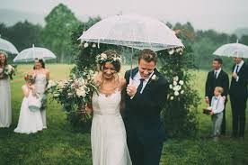 Davantage de confort et de possibilités en extérieur. Mariage Plan B En Cas De Pluie