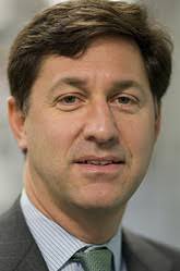 For Boutiques, Time to Shop as Bankers Flee Big Firms