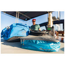 See more ideas about travel vanity, vanity case, travel case. Hanging Toiletry Bag Sea To Summit