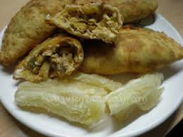 La empanada chilena es famosa tanto en chile como en el resto del mundo. Empanadinha De Pollo Tembi U Paraguay Comida Recetas De Comida Recetas Para Cocinar