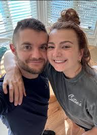 Catherine Snook's Instagram, Twitter & Facebook