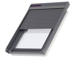 Maybe you would like to learn more about one of these? Volet Fenetre De Toit Roulant A Energie Solaire Velux Ssl Mk04 Leroy Merlin