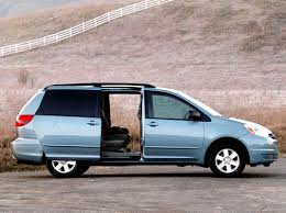 See pricing for the used 2005 toyota sienna xle limited minivan 4d. Used 2004 Toyota Sienna Le Minivan 4d Prices Kelley Blue Book