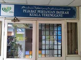 Tahniah diucapkan kepada atlet boling padang terengganu dan pejabat daerah kuala terengganu. Pejabat Daerah Tanah Kuala Terengganu Home Facebook