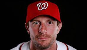 It causes his left iris to be brown and his right iris to be green.#worldseries. Even Max Scherzer S Celebratory Goggles Have Different Color Eyes