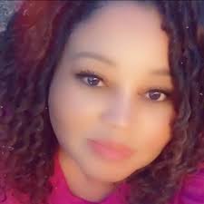 I need 15 followers let's grow together I'm legit follow back