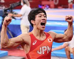 Jun 12, 2021 · 乙黒圭祐選手（右）と拓斗選手に、児童から手作りの金メダルが贈られた（11日、笛吹市立石和南小学校で） Myle9ycidr7hym