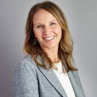 Angela Pilgrim's Instagram, Twitter & Facebook