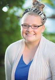 Juleen Smith's Instagram, Twitter & Facebook