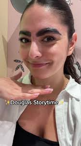 Vielleicht sollte ich mir die Augenbrauen so stehen lassen #fyp #explore  #augenbrauen #douglas #benefit #brows #viral #lol #tiktok