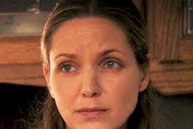 Anita Parente's Instagram, Twitter & Facebook