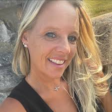 What places hire 15-year-olds in Frederick, Maryland?