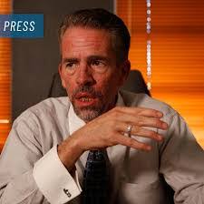 Peter Hamlin's Instagram, Twitter & Facebook