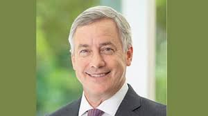 Andrew Florence's Instagram, Twitter & Facebook