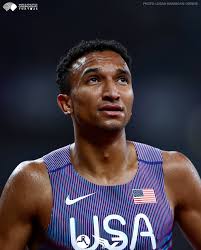 2019 world champion Donavan Brazier and 2024 Olympic finalist Bryce Hoppel  will not advance to the men's 800m final at #WorldAthleticsChamps. Brazier  ran 1:43.82 and Hoppel ran 1:43.92. 📸: @lhanndowns for DyeStat