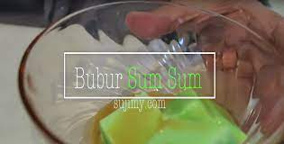 Bubur susum is served with palm sugar. Kara In Traditional Kuih Bubur Sum Sum Kara
