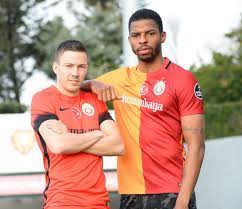 Maybe you would like to learn more about one of these? Galatasaray Sk On Twitter Martin Linnes Ryan Donk Hizli Ve Kararli Https T Co Vgsgxcb7q1 Https T Co Jmuwqdrtvu