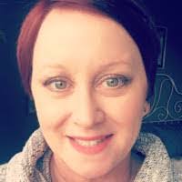 Holly Weathers's Instagram, Twitter & Facebook