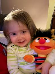 Can someone clean up this little girl's messy face? Thank you very much.