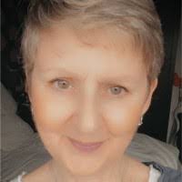 Janie Mayes's Instagram, Twitter & Facebook