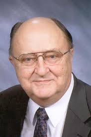 Sokol, Amana head, community leader, dies