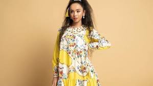 Since childhood, lyodra has fallen for the world of singing. Up And Coming Lyodra Ginting Marion Jola Brisia Jodie Lux Celebrity Style Time International